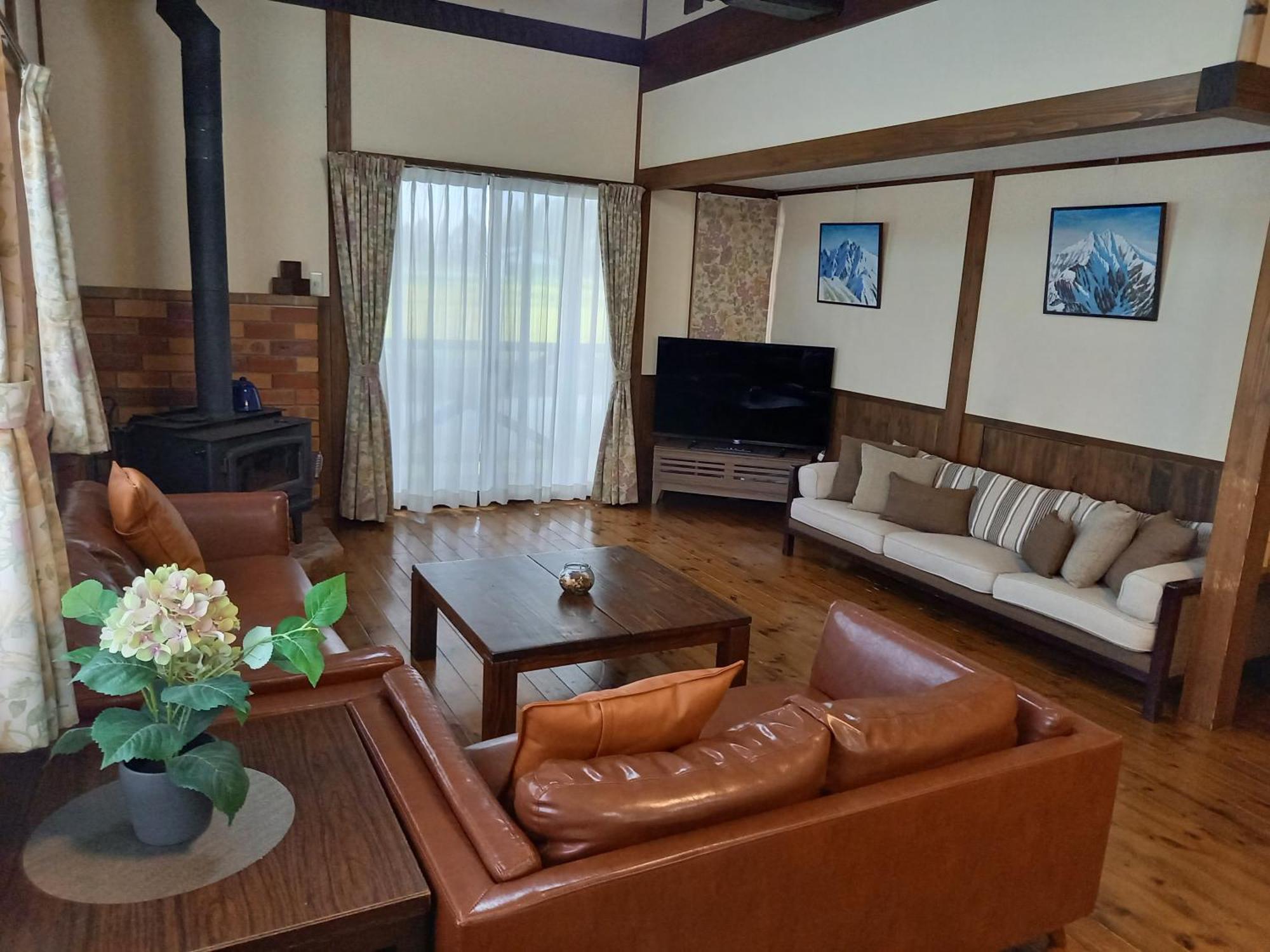 Hakuba Powder Lodge Taketombo 外观 照片