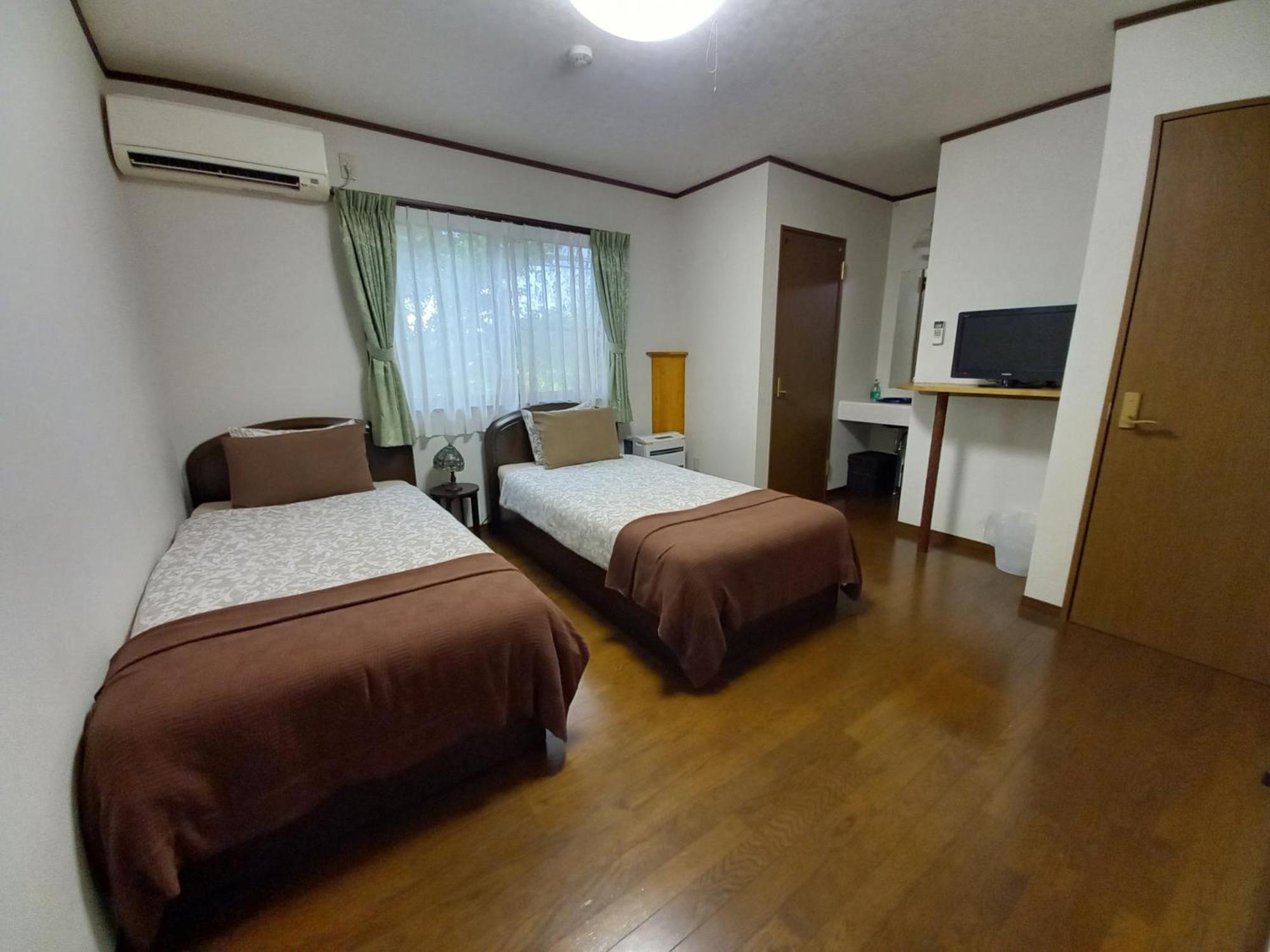 Hakuba Powder Lodge Taketombo 外观 照片
